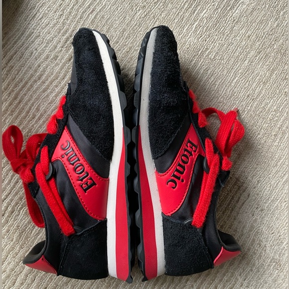 Beautiful Etonic Eclipse KM dneakers - Picture 3 of 9